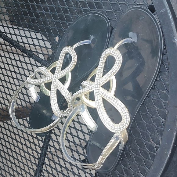 Elegant Rhinestone Sandals - Picture 6 of 10